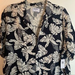 NWT Old Navy Hawaiian Shirt